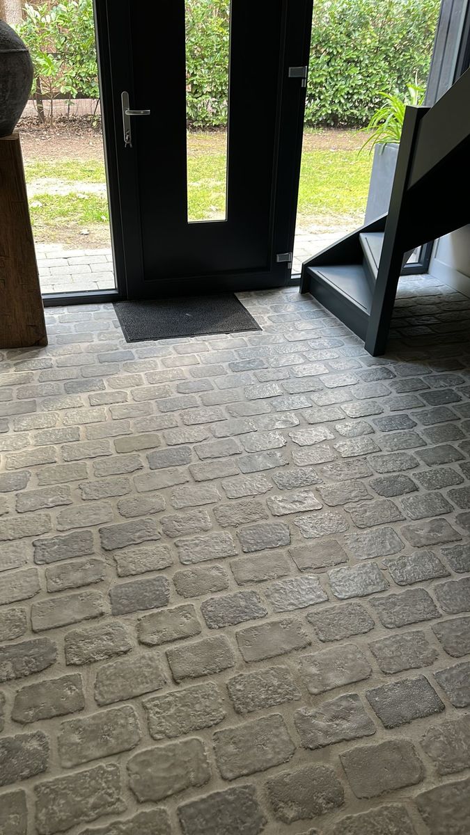 Raw Stones TERPSTRA